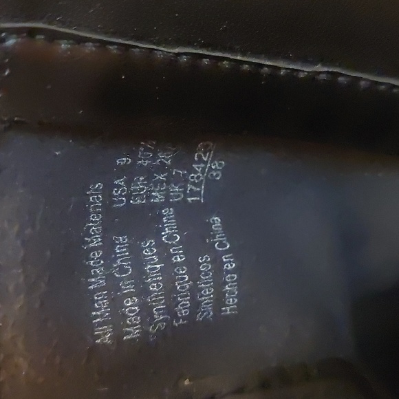 Brash Black Chunky-heeled Booties - Picture 9 of 12